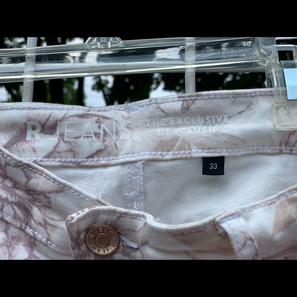 White floral print jeans - Picture 3 of 3